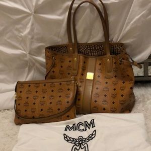 MCM TOTE BAG